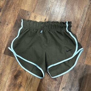 NWOT Nike Dri-Fit shorts